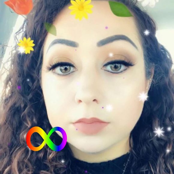 Meet your Posher, Tara - Picture 1 of 1